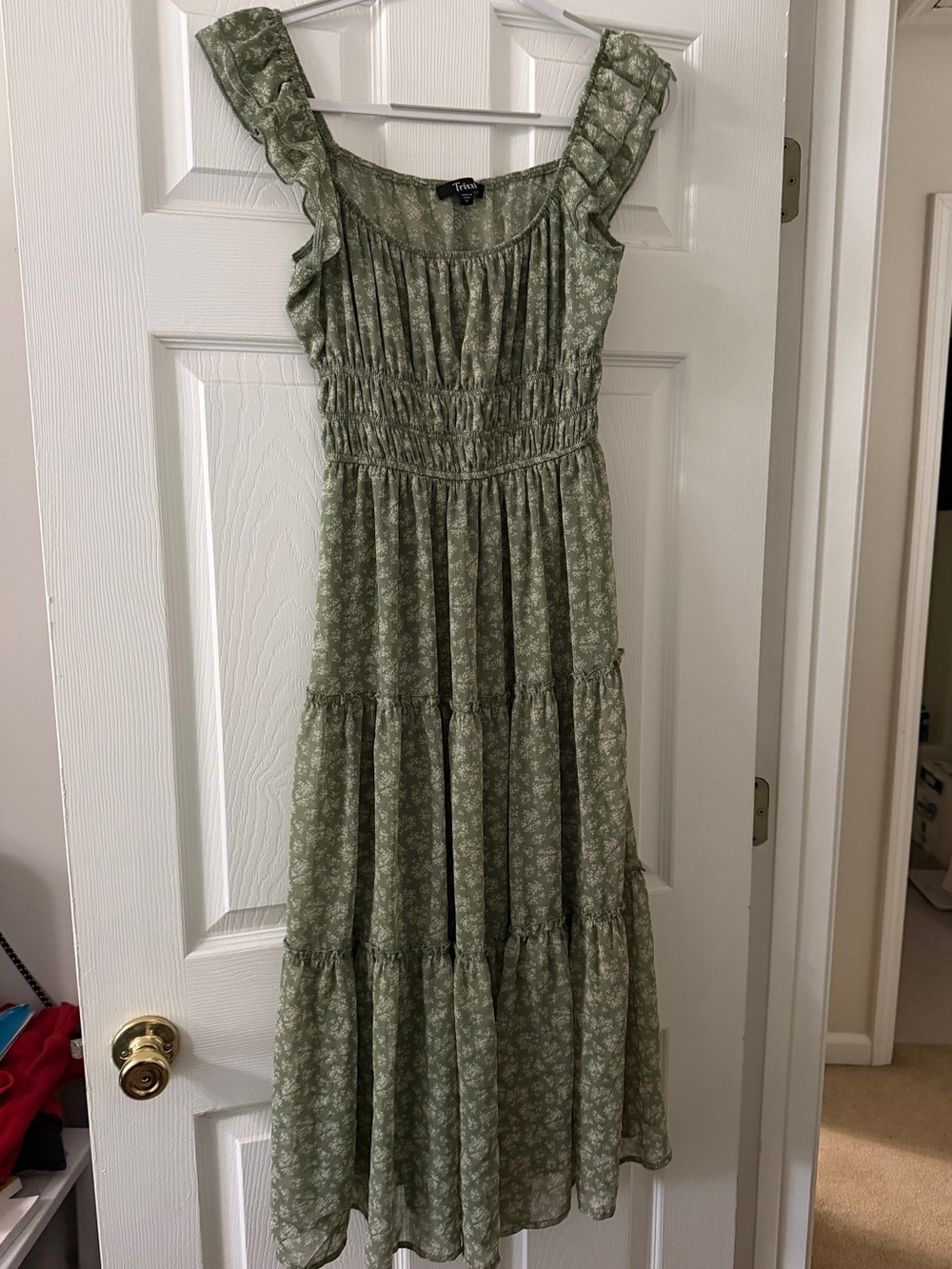 Trixxi Floral Smocked Midi Dress Sage Green Ruffle Medium